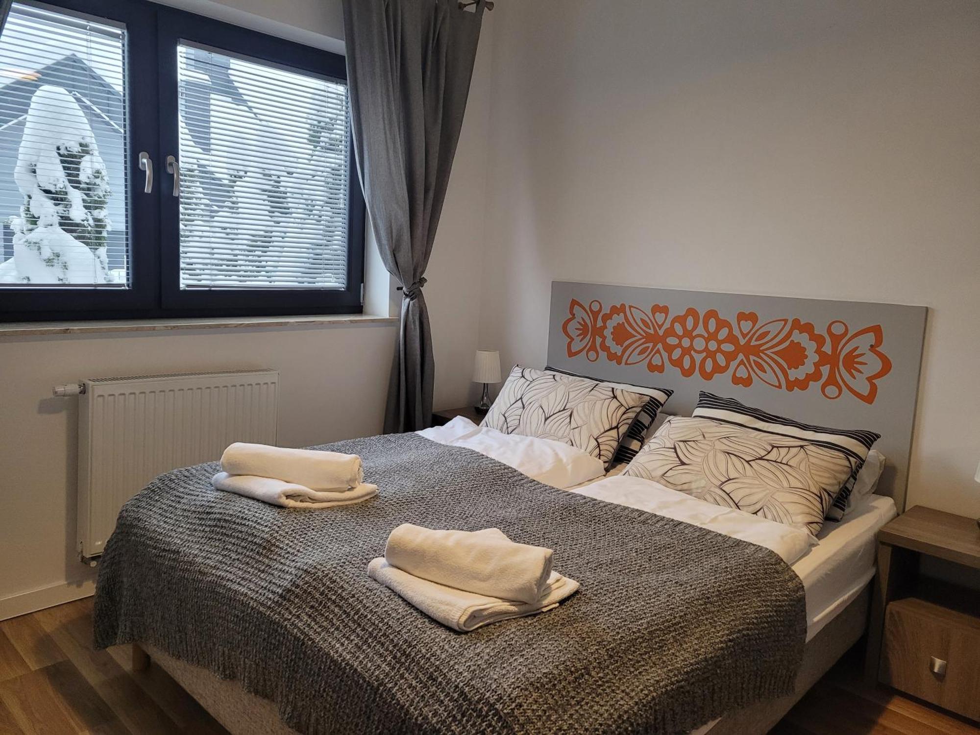 Apartamenty Zloty Widok Щирк Екстер'єр фото