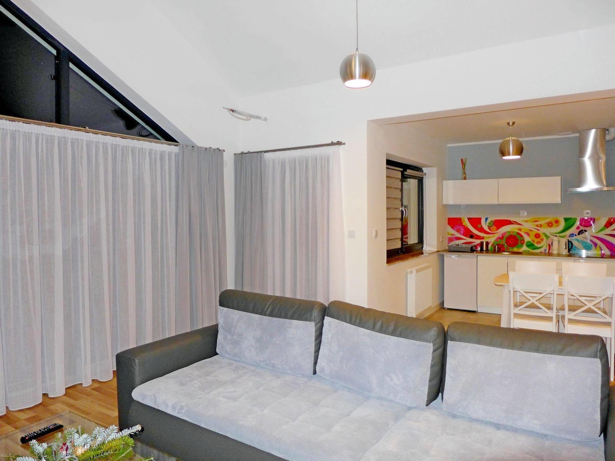 Apartamenty Zloty Widok Щирк Екстер'єр фото